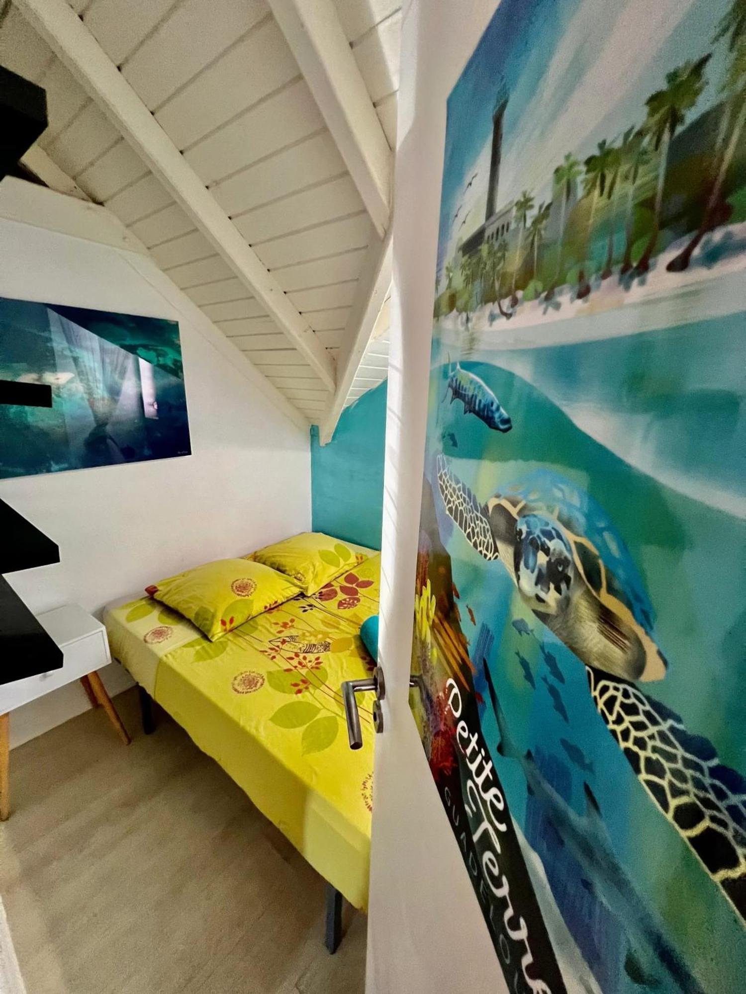 Appartement Spacieux A Sainte-Anne, Vue Sur La Mer Et Jacuzzi Kültér fotó